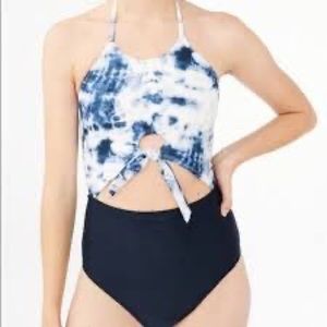 Aeropostale one piece, cut-out bathing suit S
